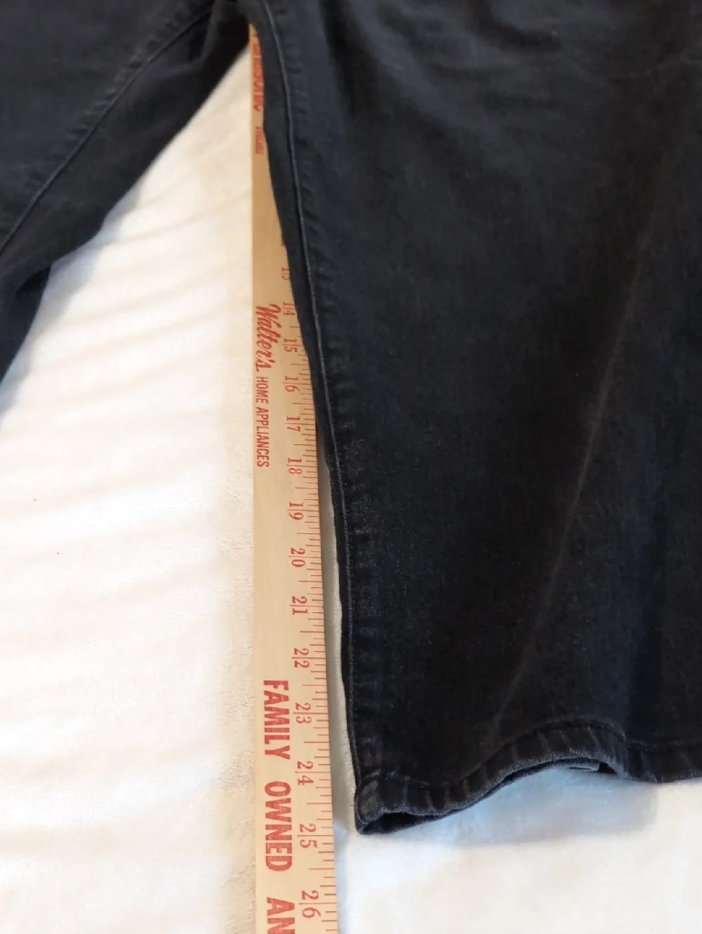 Women's Size 26 Petite Catherines Right Fit Curvy Straight Leg Black Jeans